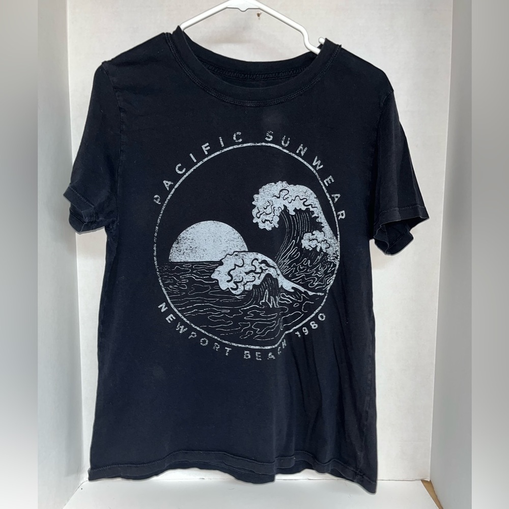 PacSun Wave Shirt Black